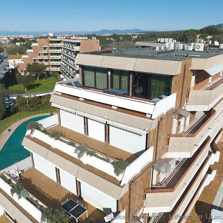 Apartment Marilia Pool Side - Group Livorno